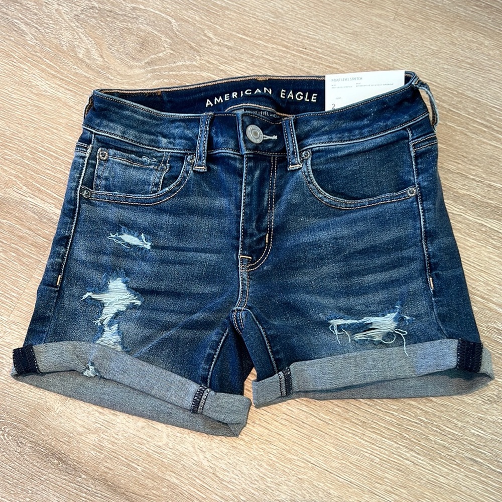 NWT America Eagle Women’s MIDI Jean Shorts